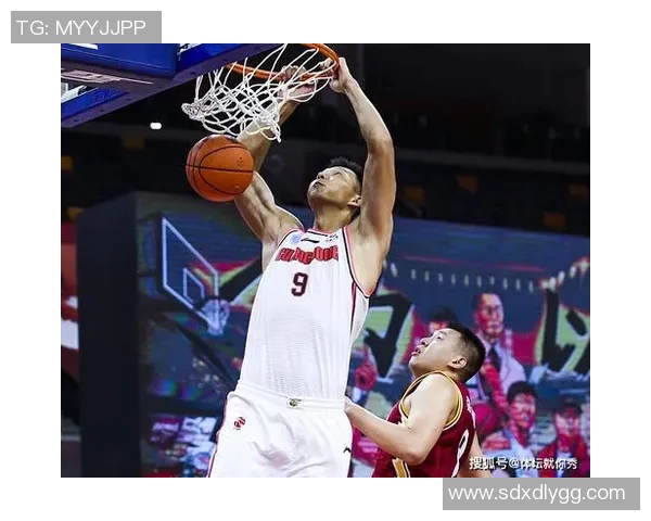 深圳排球队强势领跑总决赛积分榜以79分稳居第一 深圳排球队强势领跑总决赛积分榜以79分稳居第一