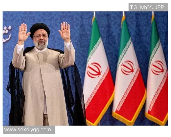 伊朗足球队惨败于日本明星球员的精彩表现引发热议